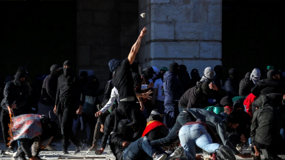More than 100 hurt in Jerusalem clashes as religious festivals overlap