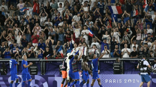 Foot: les Bleus d'Henry écartent l'Argentine pour s'offir une demie