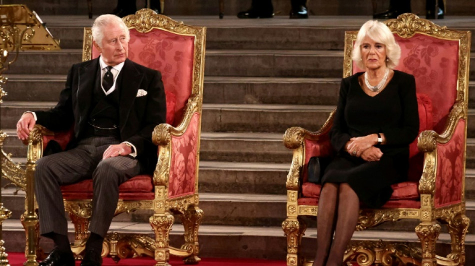 König Charles III. will "Beispiel" der Queen folgen