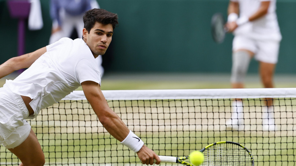 Djokovic ancora battuto, Wimbledon resta di Alcaraz