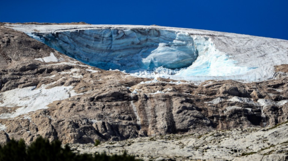 Glacier effondré en Italie: Rome met en cause le réchauffement climatique