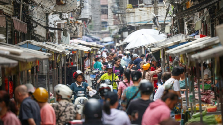 China consumer prices rise at faster rate in April