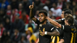 Rodrygo y Bellingham acercan al Real Madrid a octavos de Champions