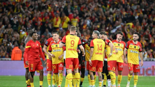 Lens e Olympique duelam à distância no Francês por vaga na Champions