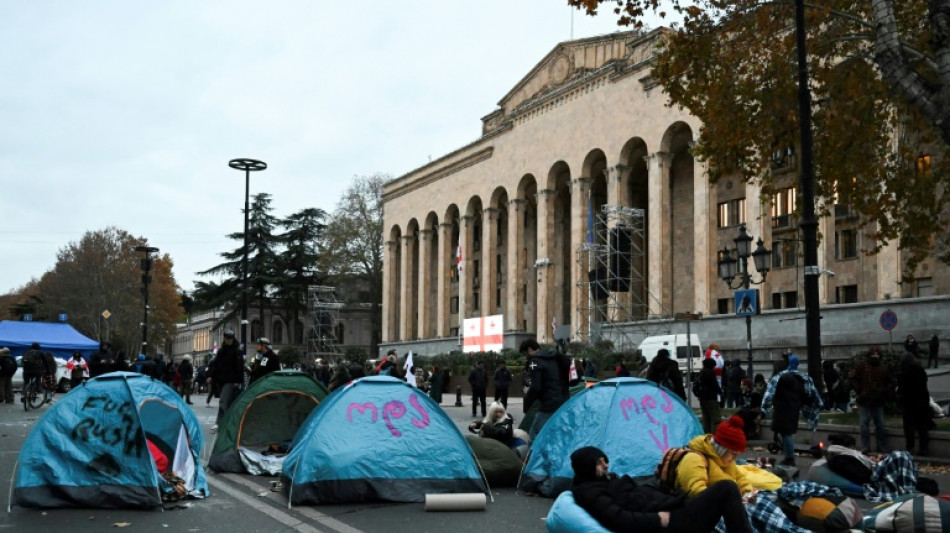 Géorgie: la légitimité du nouveau Parlement contestée après les législatives