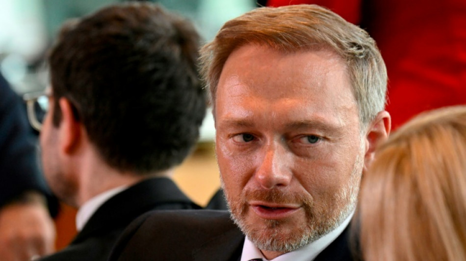 Lindner bringt Etat für 2023 mit Rückkehr zur Schuldenbremse durchs Kabinett