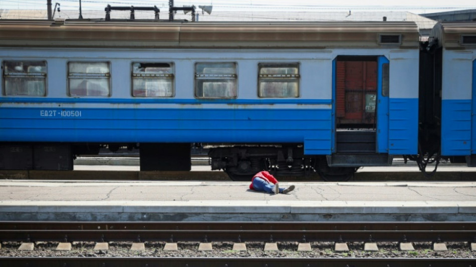 Zelenski pide "una respuesta mundial firme" tras masacre de civiles en Kramatorsk