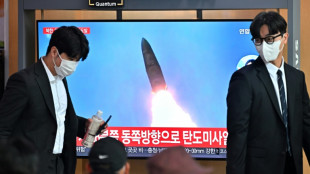 Nordkorea feuert Kurzstreckenrakete und hunderte Artilleriegeschosse ab