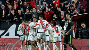 El Real Madrid se deja el liderato liguero en Vallecas