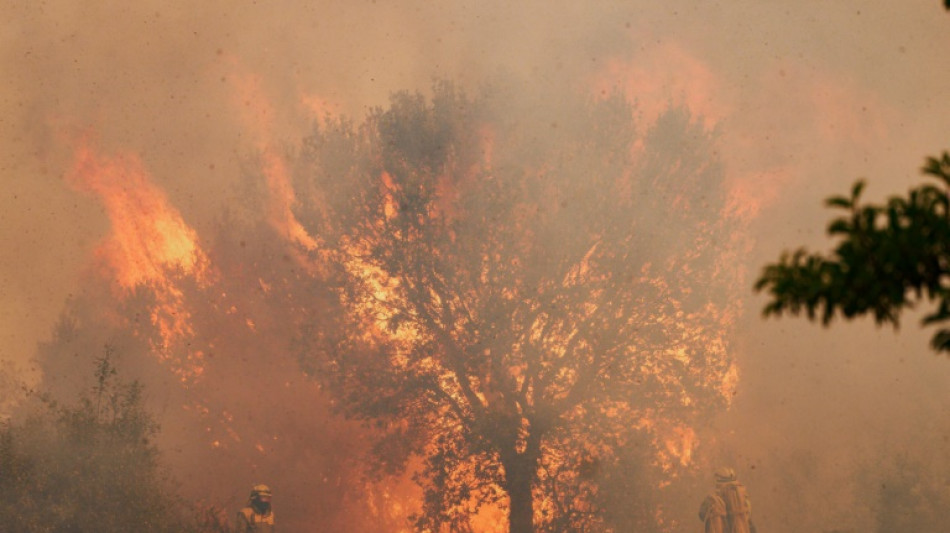 L'Espagne lutte contre des incendies aidée par une baisse des températures