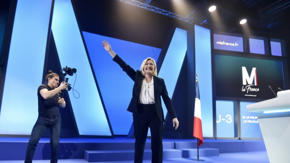 Francia reflexiona antes de votar en unas presidenciales con resultado incierto