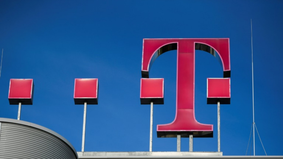 Deutsche Telekom erhöht Anteil an T-Mobile US auf 48,4 Prozent 