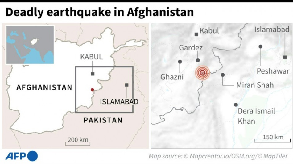 At least 920 killed in Afghanistan earthquake