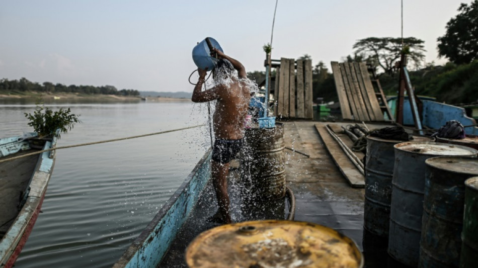 Doce desaparecidos tras el naugrafio de un barco en un río de Birmania