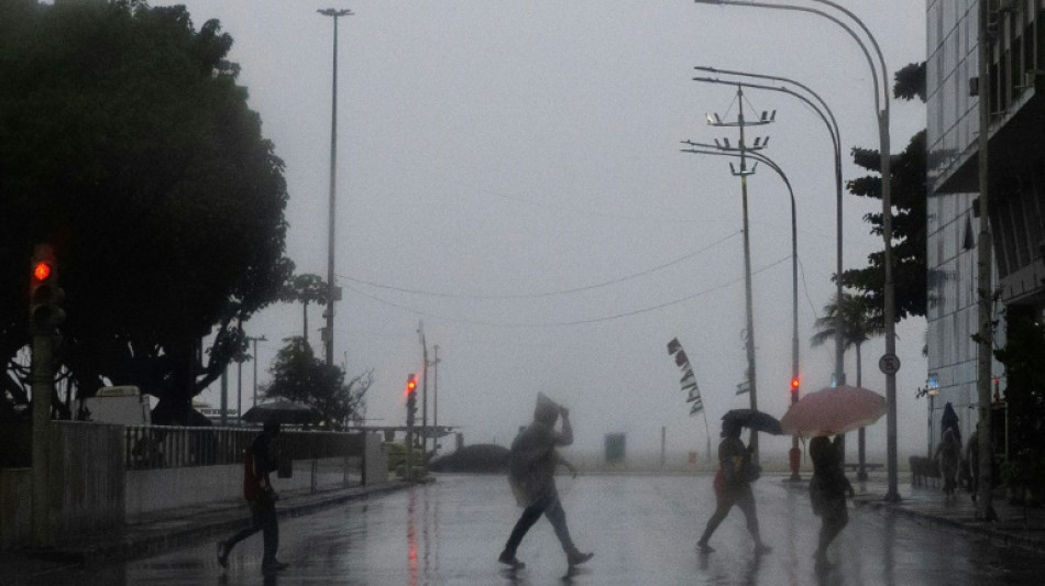 Temporal deixa ao menos seis mortos no sudeste do Brasil