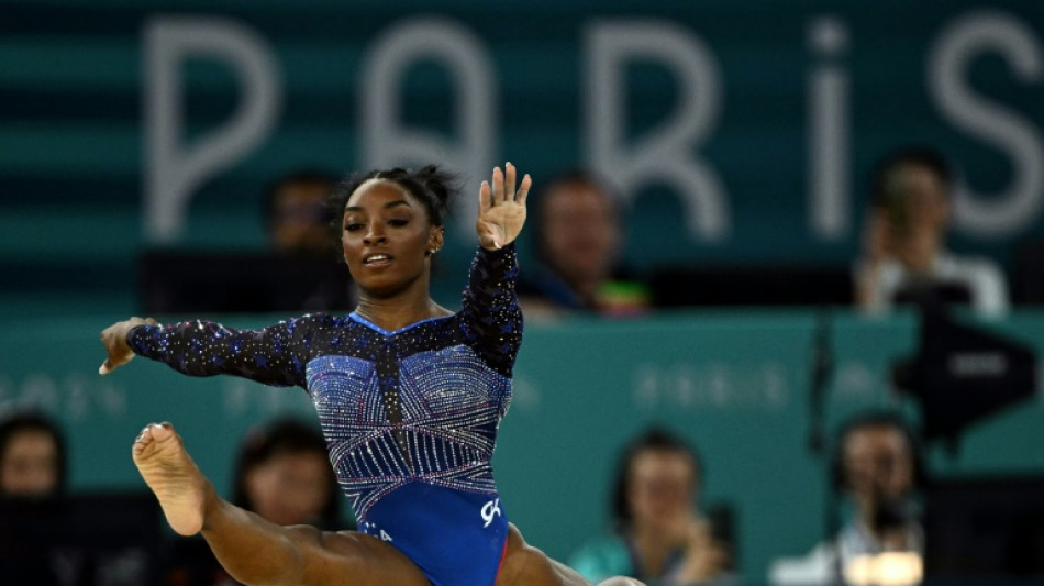 Gymnastique: Biles remporte son 2e or à Paris, au concours général individuel