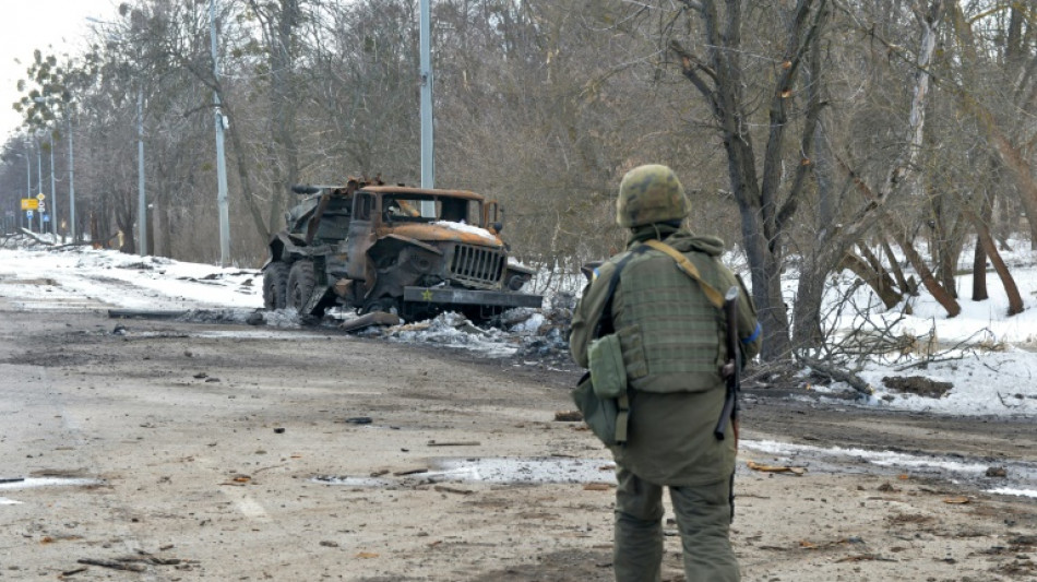 Ukraine : pour Biden, Poutine est un "criminel de guerre", frappes meurtrières sur des civils