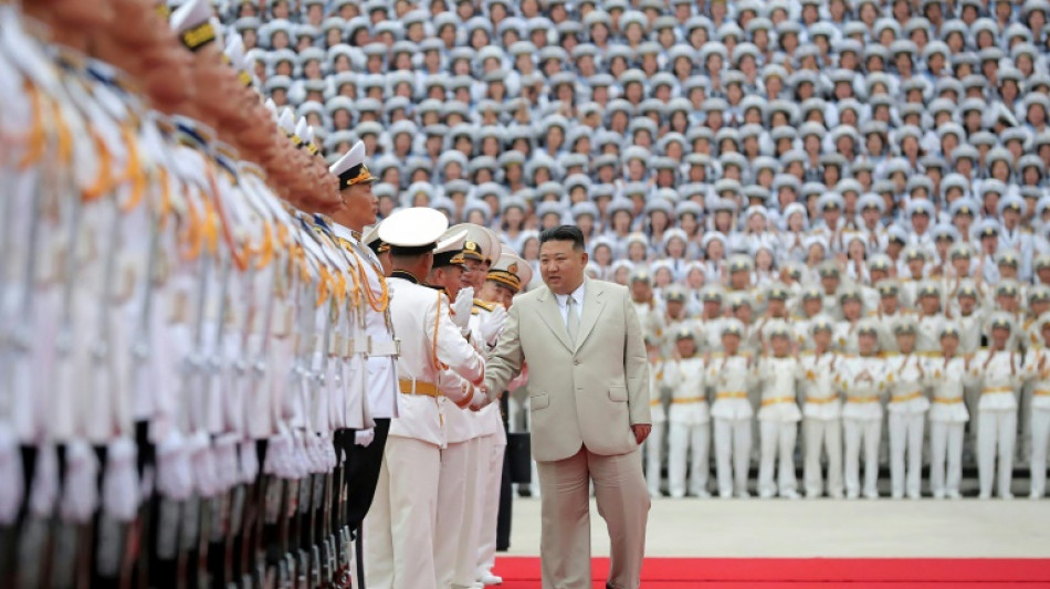 Kim Jong Un pede o fortalecimento da Marina norte-coreana