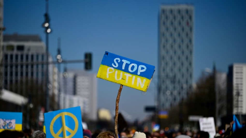 Zehntausende demonstrieren bundesweit gegen Krieg in der Ukraine