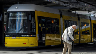 Gewerkschaft weist Arbeitgeber-Vorstoß für späteren Renteneintritt zurück