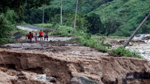 Furacão Otis deixa 27 mortos e um rastro de danos em Acapulco