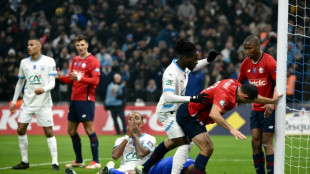 Marseille dumped out of French Cup on penalties