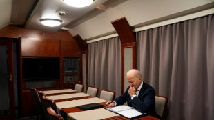 Vuelo secreto y tren nocturno: cómo Biden llegó a Kiev