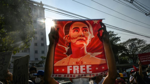 Myanmar's Suu Kyi: Prisoner of generals