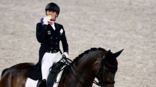 Von Bredow-Werndl gewinnt Gold in der Kür - Silber für Werth