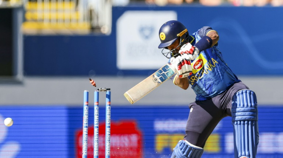 Sri Lanka bowlers skittle New Zealand in 140-run win in third ODI