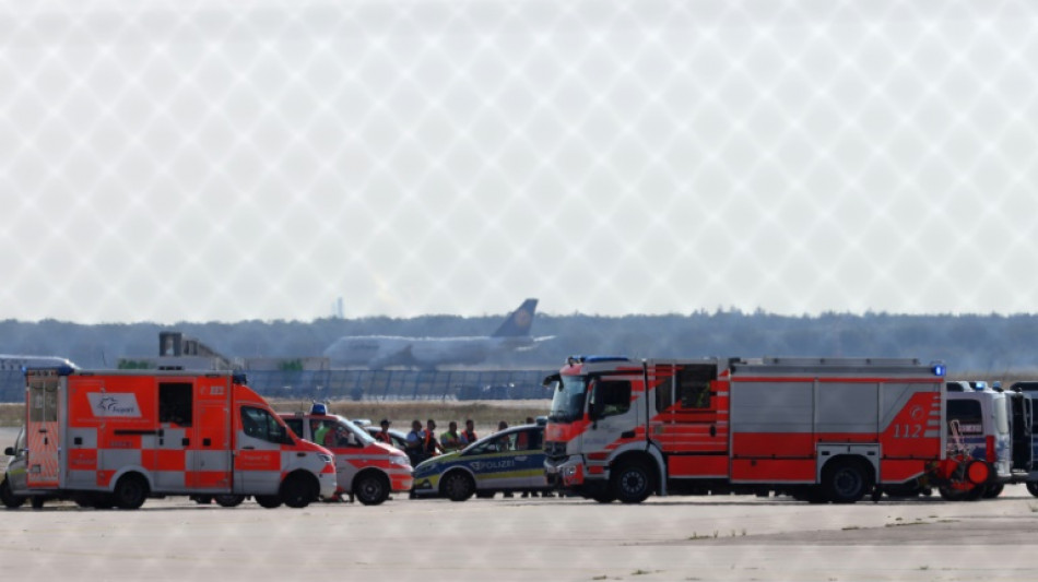 Klimaaktivisten legen Flugverkehr in Frankfurt lahm - Debatte um härtere Strafen