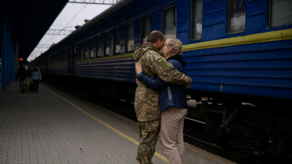 Rusia lanza ataques en el oeste de Ucrania y concentra sus fuerzas en el este
