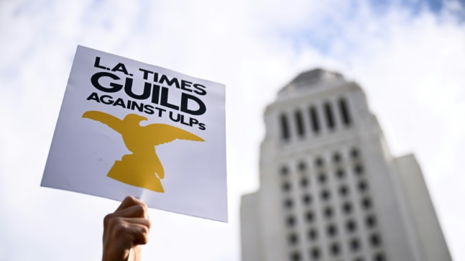 LA Times staff walk out over job cut threats