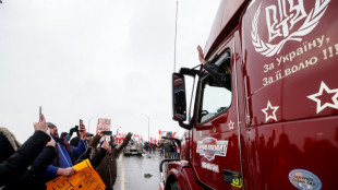 Canada truckers head for Ottawa to protest vaccine mandate