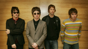 La guitarra que acabó con el grupo Oasis, a subasta