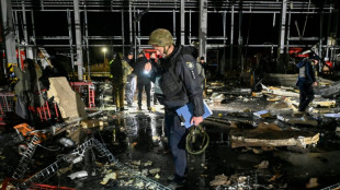 Bombardeio russo deixa seis mortos em depósito dos correios na Ucrânia