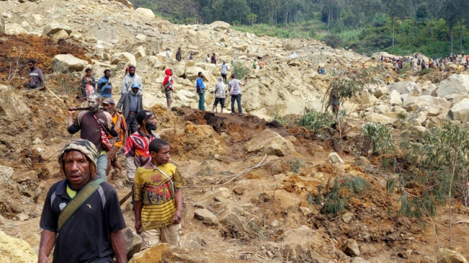 Aid reaches Papua New Guinea landslide site