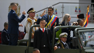 Présidentielle au Venezuela: l'opposition s'inquiète du rôle de l'armée, Maduro se défend