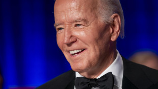 Biden ironizza su Trump, io un adulto contro un bambino