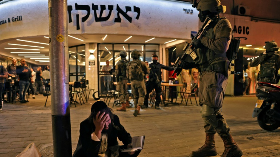 Israeli police say kill gunman who shot dead two in Tel Aviv