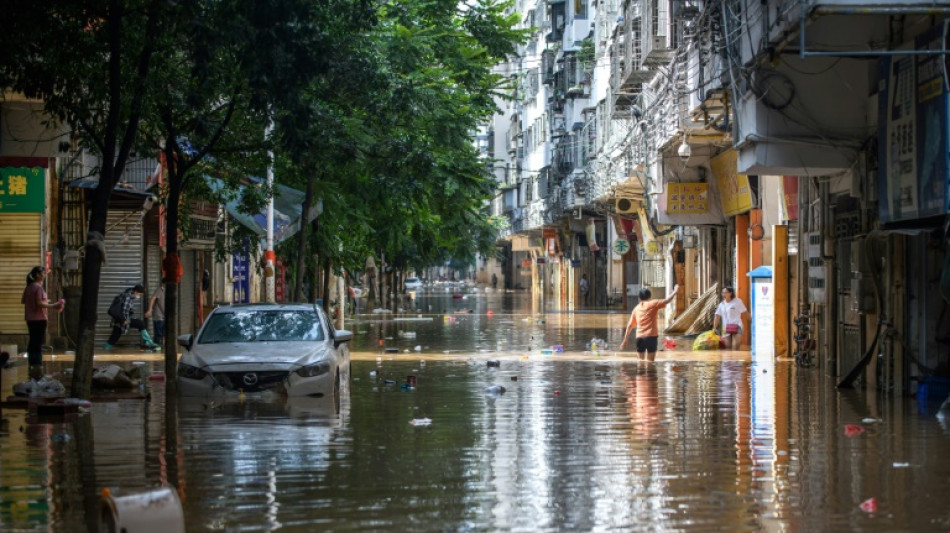 Crecida récord del río de las Perlas amenaza el sur de China