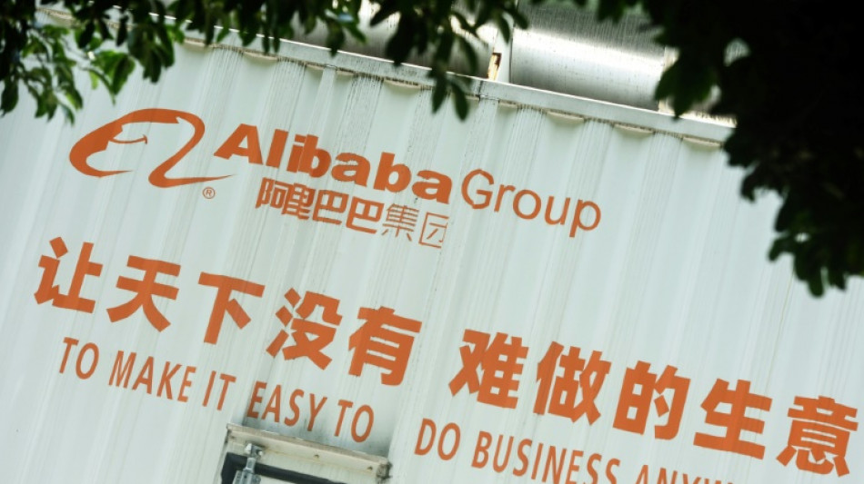 Asian traders cautious ahead of results, Alibaba lifts Hong Kong