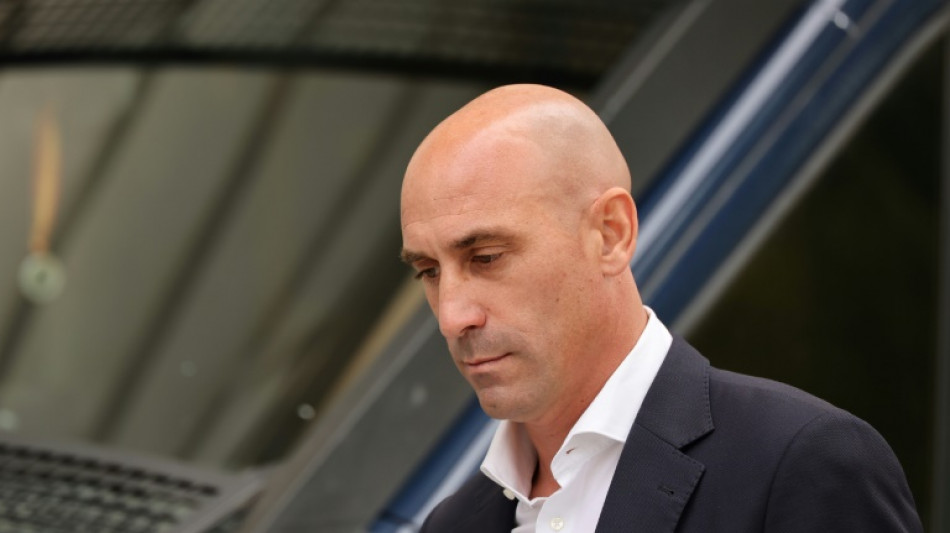 La FIFA suspende por tres años al expresidente de la Federación Española de Fútbol Luis Rubiales por el beso forzado