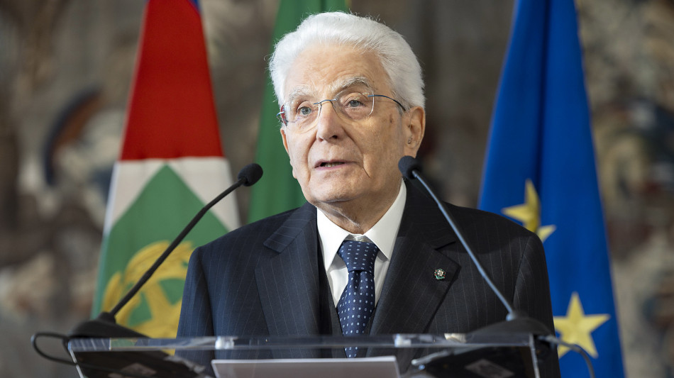 Mattarella, Carta e coesione sconfiggono chi lacera società