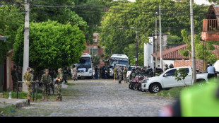 Um policial e 11 detentos morrem em intervenção em prisão no Paraguai