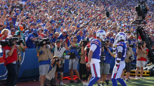 El mariscal Allen logra cinco touchdowns en el triunfo de los Buffalo Bills sobre los Dophins en la NFL