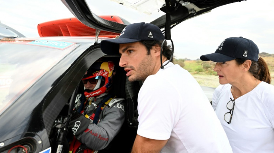 Al-Attiyah, vencedor de la segunda etapa en autos en el Dakar, Carlos Sainz líder