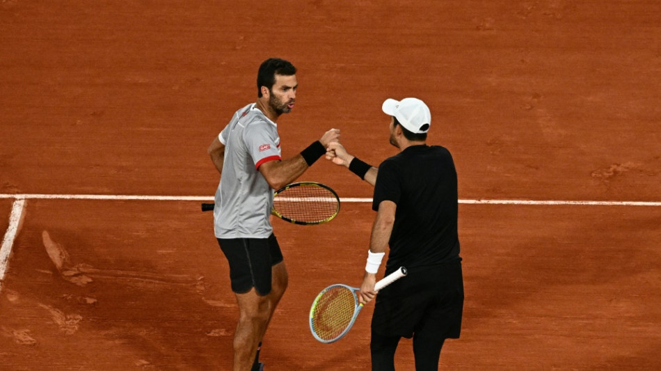 Arevalo/Rojer gewinnen Doppelwettbewerb in Paris