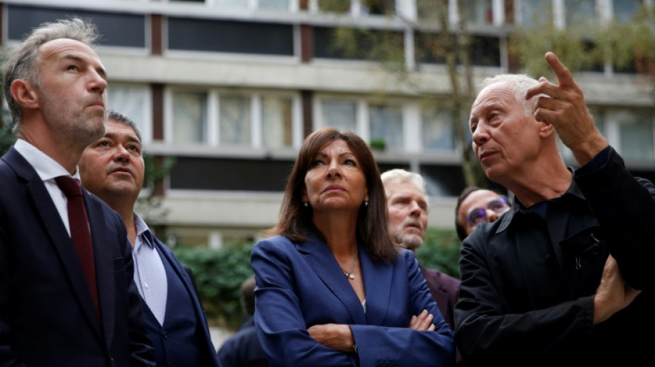 París dejará de iluminar por la noche los monumentos municipales para ahorrar energía