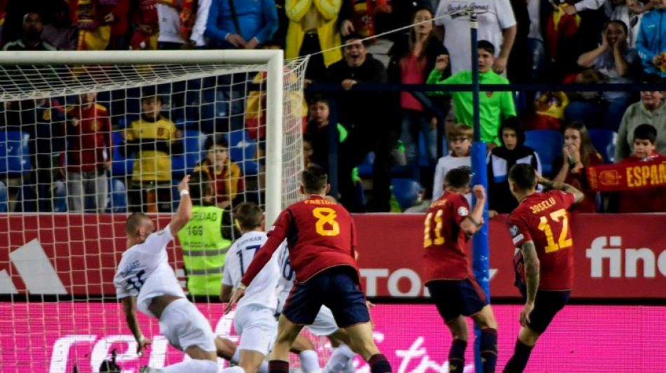 Joselu doblega a Noruega en el inicio de la era De la Fuente en la Roja